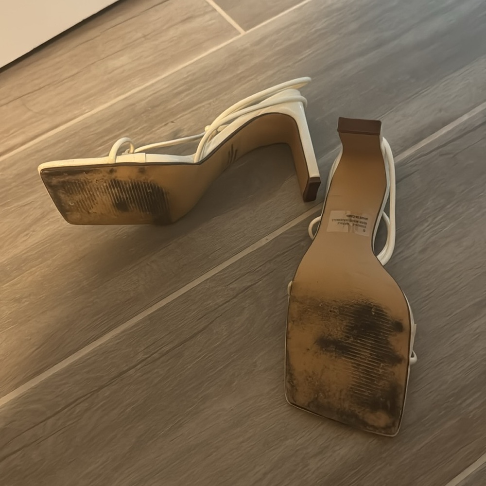 Heels - Picture 2 of 2